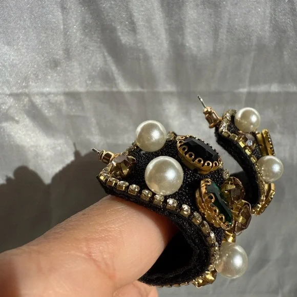 Glamorous Black & Gold Wide Cuff earrings with Emerald Crystals and Pearls - Picture 11 of 12